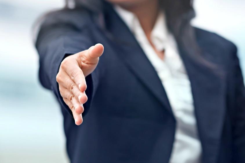 Trabajo: ¿por qué las mujeres debieran cambiar su manera de negociar?